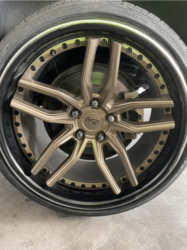 Niche Wheel painted and repaired by Wheels R Us